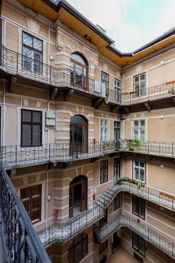 Luxury Central Apartment Budapest Exterior foto