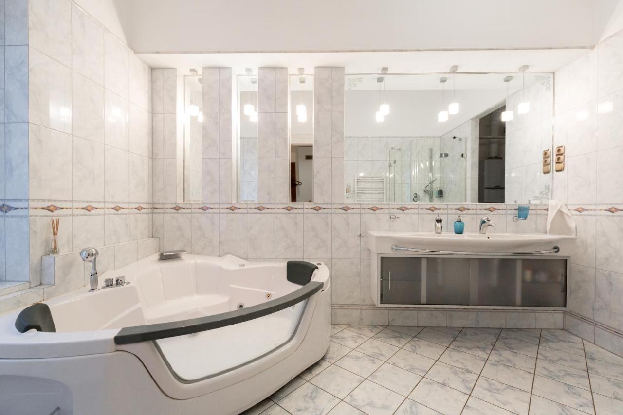 Luxury Central Apartment Budapest Exterior foto